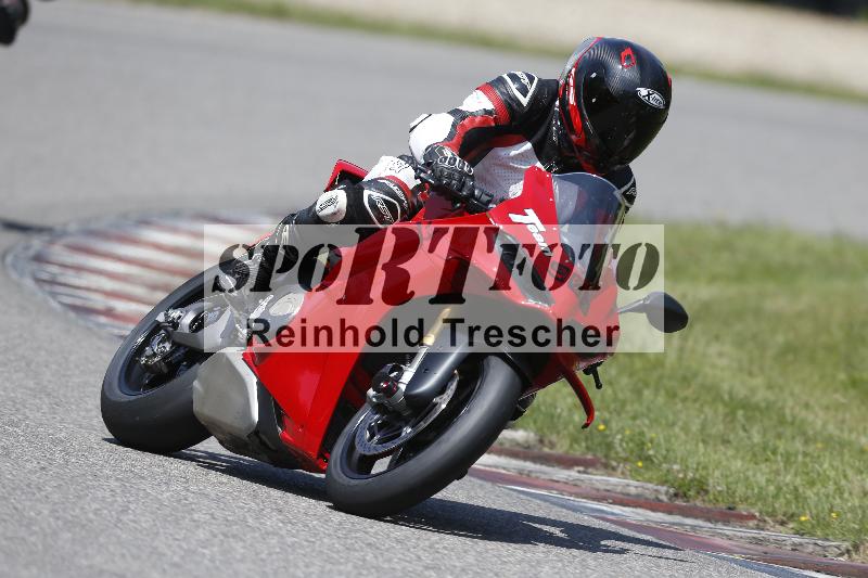 /Archiv-2025/26 11.06.2025 Peter Studer have fun ADR/Gruppe blau/team